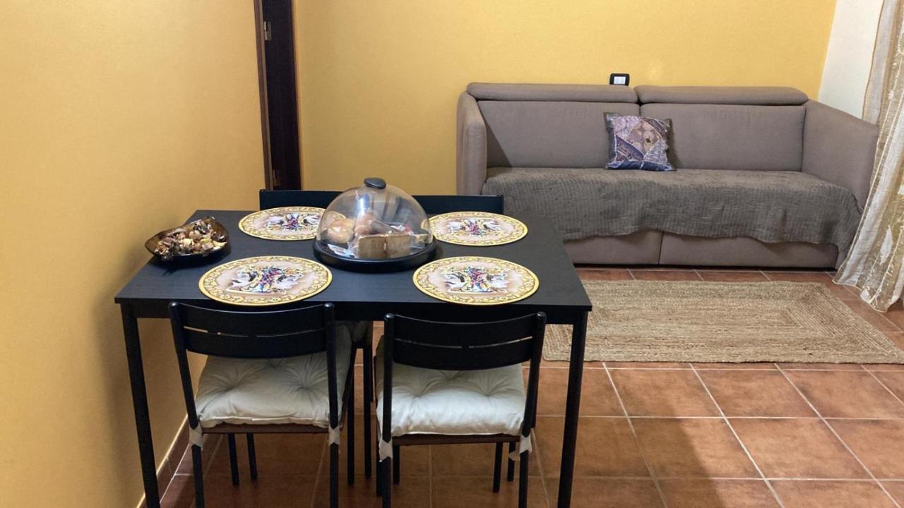Case Vacanza E Camere In Villa Isabella Con Parcheggio Custodito E Wifi Gioia Del Colle Exterior photo