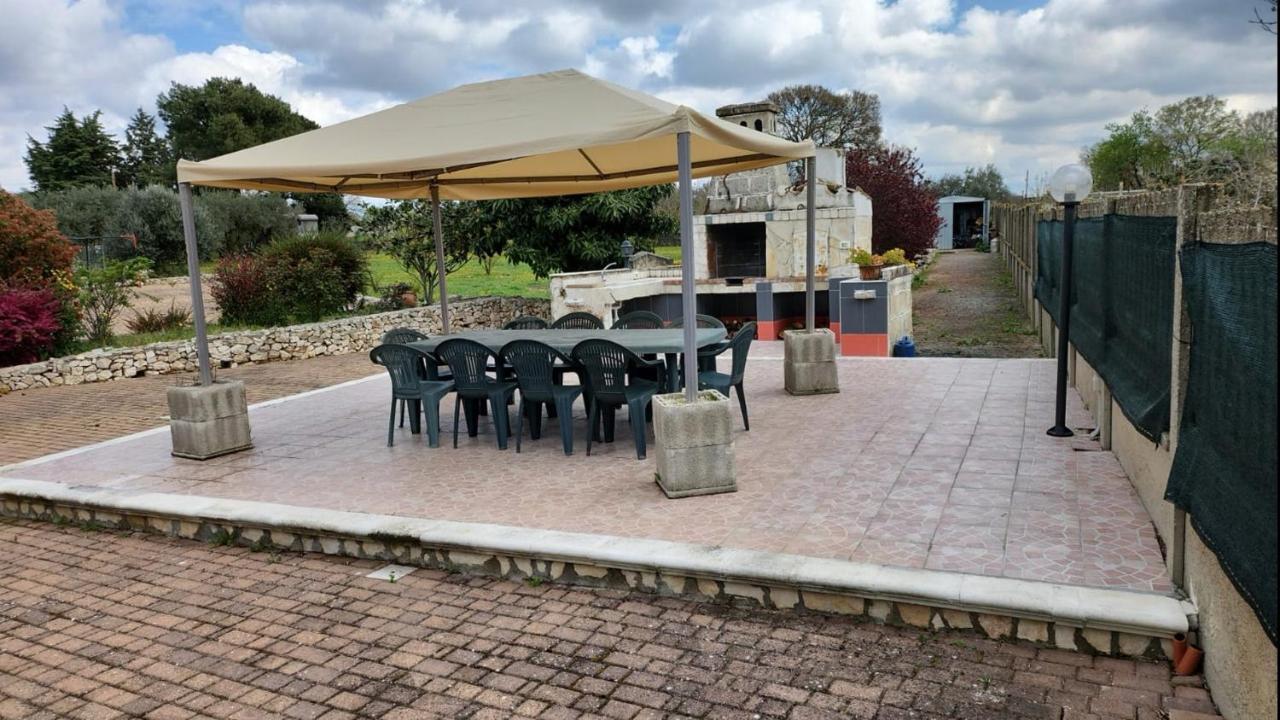 Case Vacanza E Camere In Villa Isabella Con Parcheggio Custodito E Wifi Gioia Del Colle Exterior photo