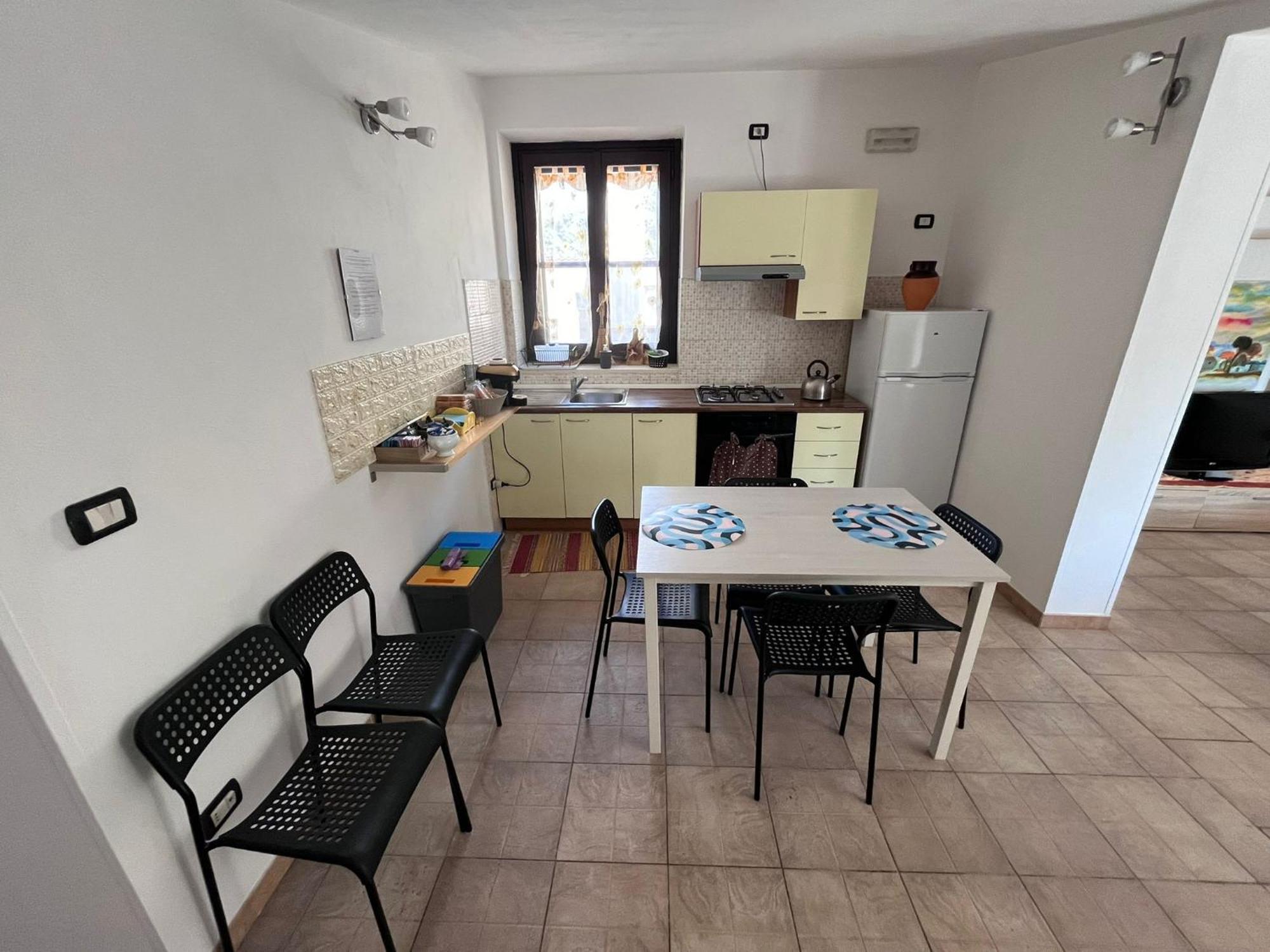 Case Vacanza E Camere In Villa Isabella Con Parcheggio Custodito E Wifi Gioia Del Colle Exterior photo